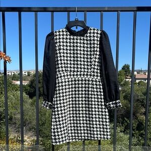 Chic Black and White Houndstooth Dress
